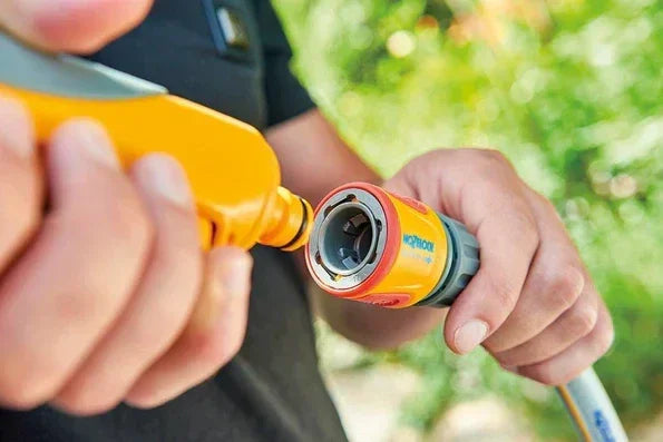 Hozelock 2185 being connected to a sprinkler